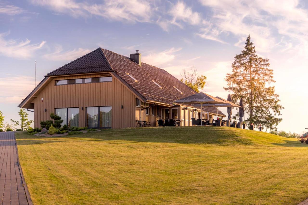 Gradiali Anyksciai Hotel Buitenkant foto