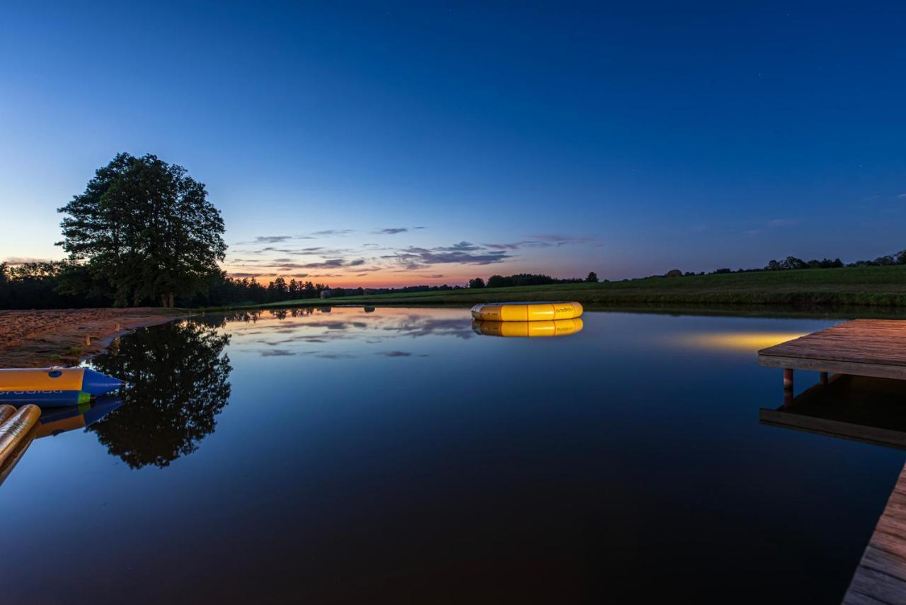 Gradiali Anyksciai Hotel Buitenkant foto